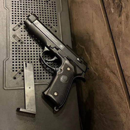 Black M92 Beretta Airsoft Toy Gun – Realistic, Durable & Perfect for Airsoft Enthusiasts