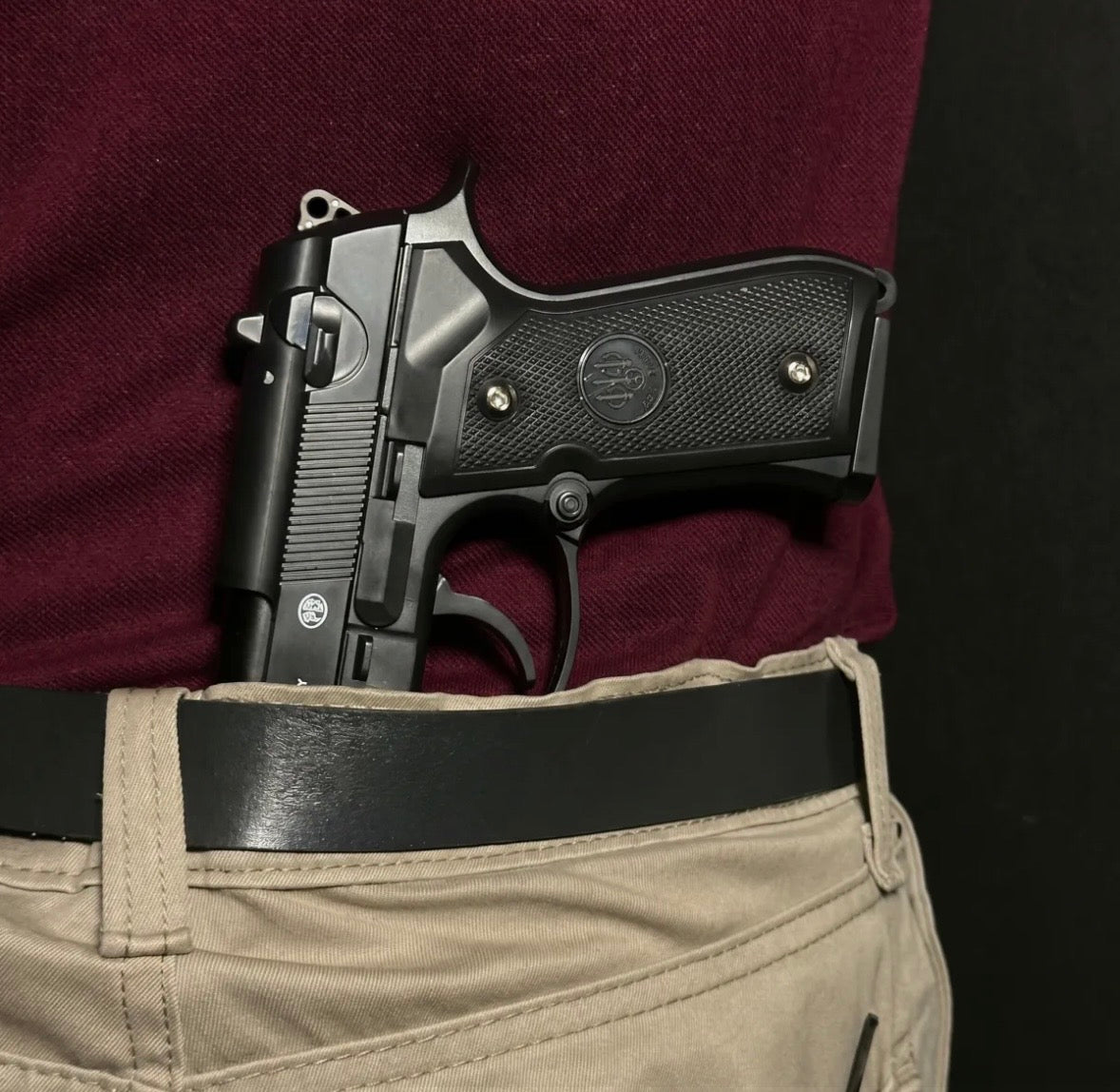 Silver M92 Beretta Airsoft Toy Gun – Realistic, Durable & Fun for Airsoft Enthusiasts